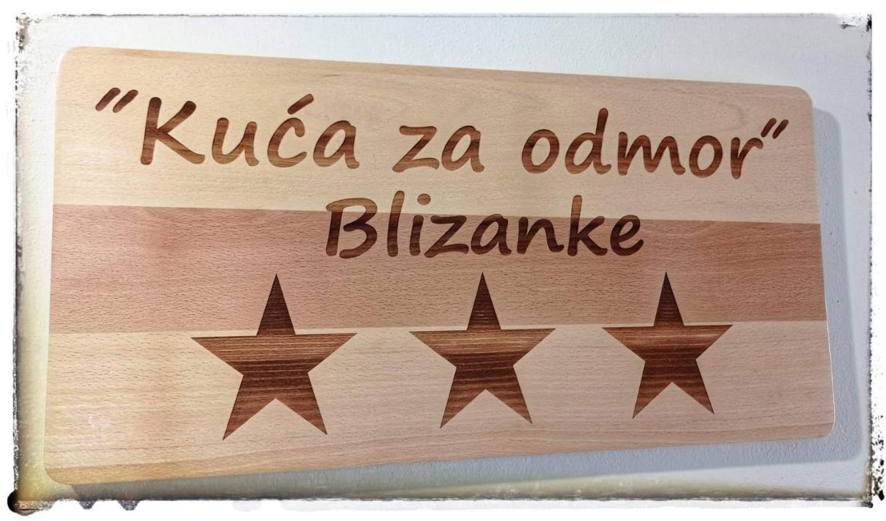 Kuca Za Odmor Blizanke Apartment โอกูลิน ภายนอก รูปภาพ